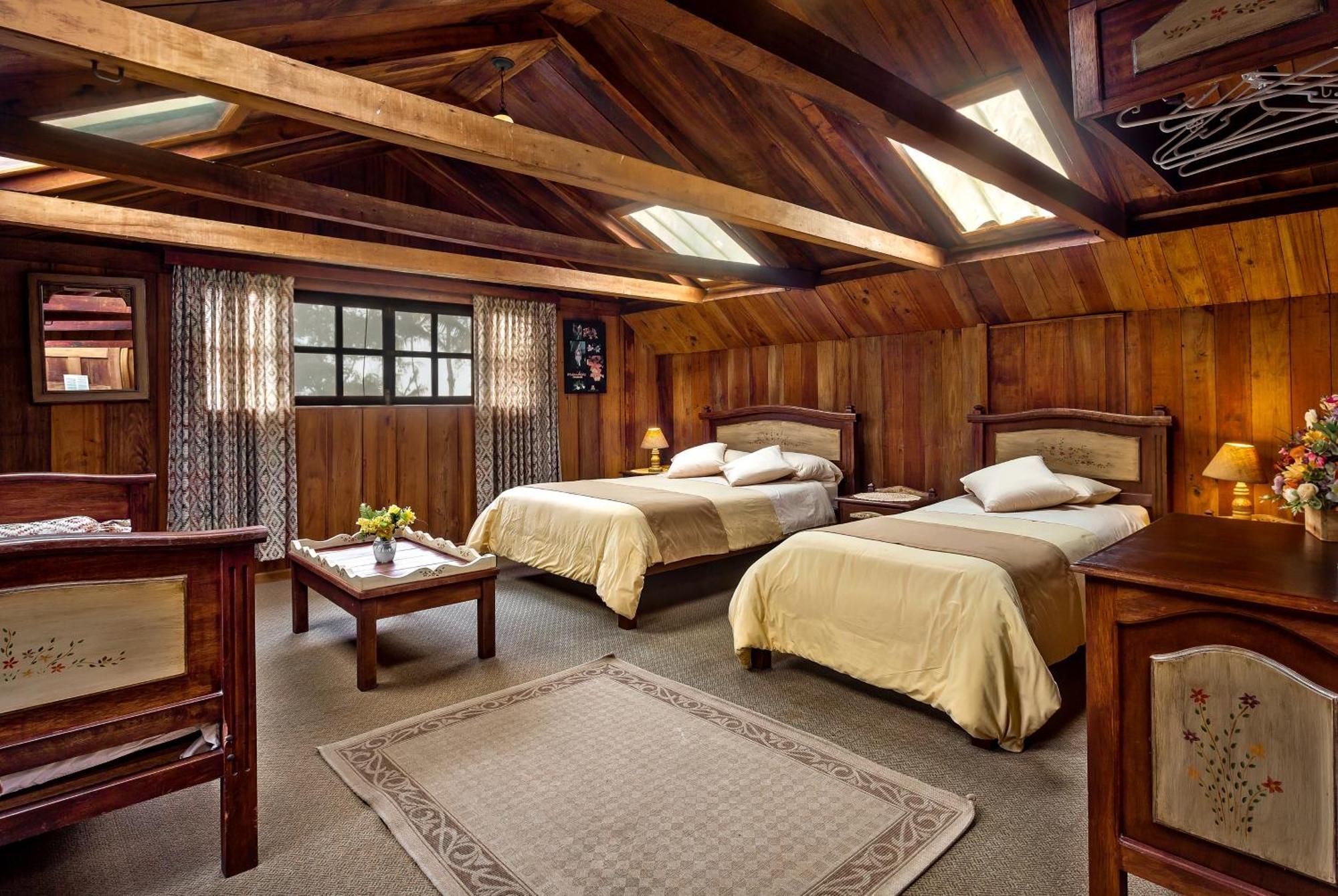 Sachatamia Lodge ミンド エクステリア 写真